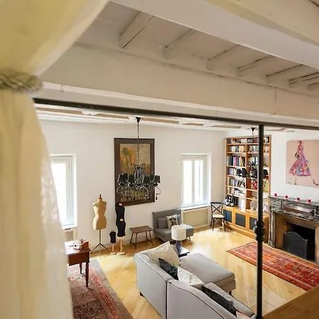 Angi's The New Luxury In Heart *