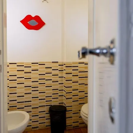 Angi's The New Luxury In Heart Apartman *
